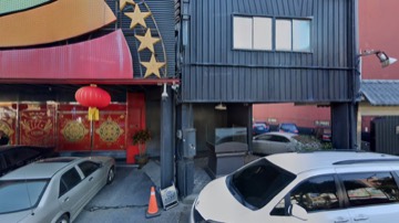 新名人育樂 KTV 新竹市經國路一段393號3樓店址外觀